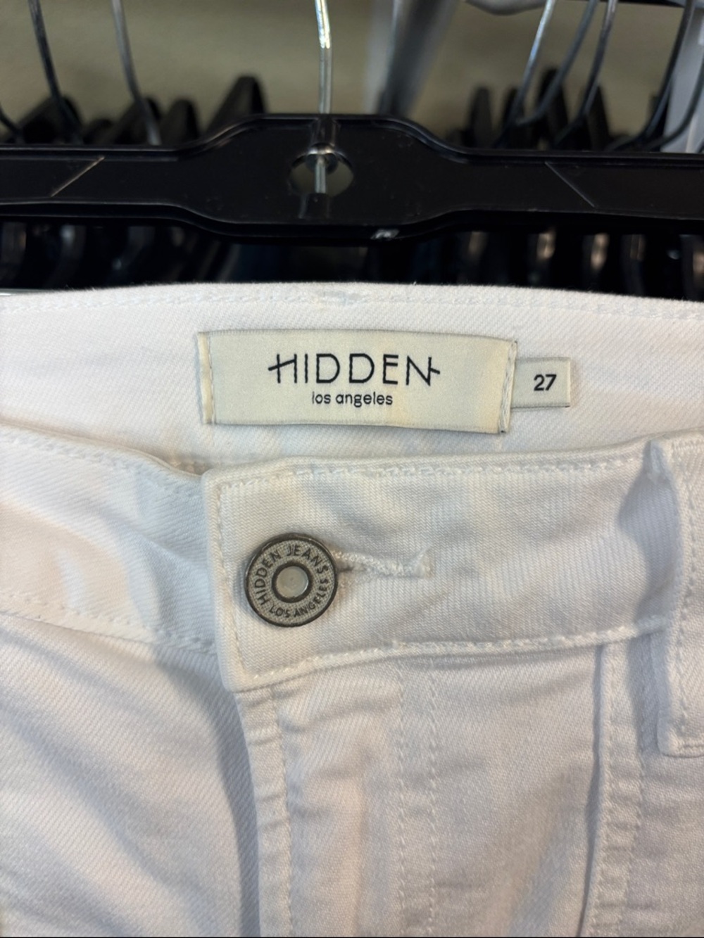 Hidden Women's White Cropped Frayed-Hem Jeans - Picture 2 of 2